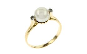 Ring 3.32g 750/- Gelbgold mit 2 8/8 Schliff Diamanten 0.02 ct. G/pi und Perle. Ringgroesse ca. 58