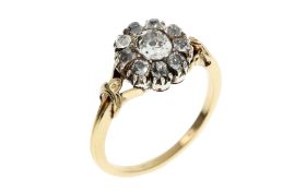 Ring 3.28g 700/- Gelbgold und Weissgold mit Diamant ca. 0.50 ct. J/vs und 9 Diamanten zus. ca. 0.63 