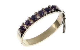 Armreif 30.85g 585/- Weissgold mit 10 Diamanten zus. ca. 0.50 ct. und Amethysten . Handgelenksumfang