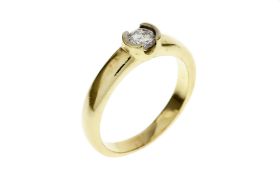 Ring 3.25g 585/- Gelbgold und Weissgold mit Diamant ca. 0.23 ct.. Ringgroesse ca. 48