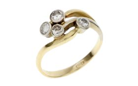 Ring 3.45g 585/- Gelbgold und Weissgold mit 4 Diamanten zus. ca. 0.40 ct. G/si-pi. Ringgroesse ca. 5