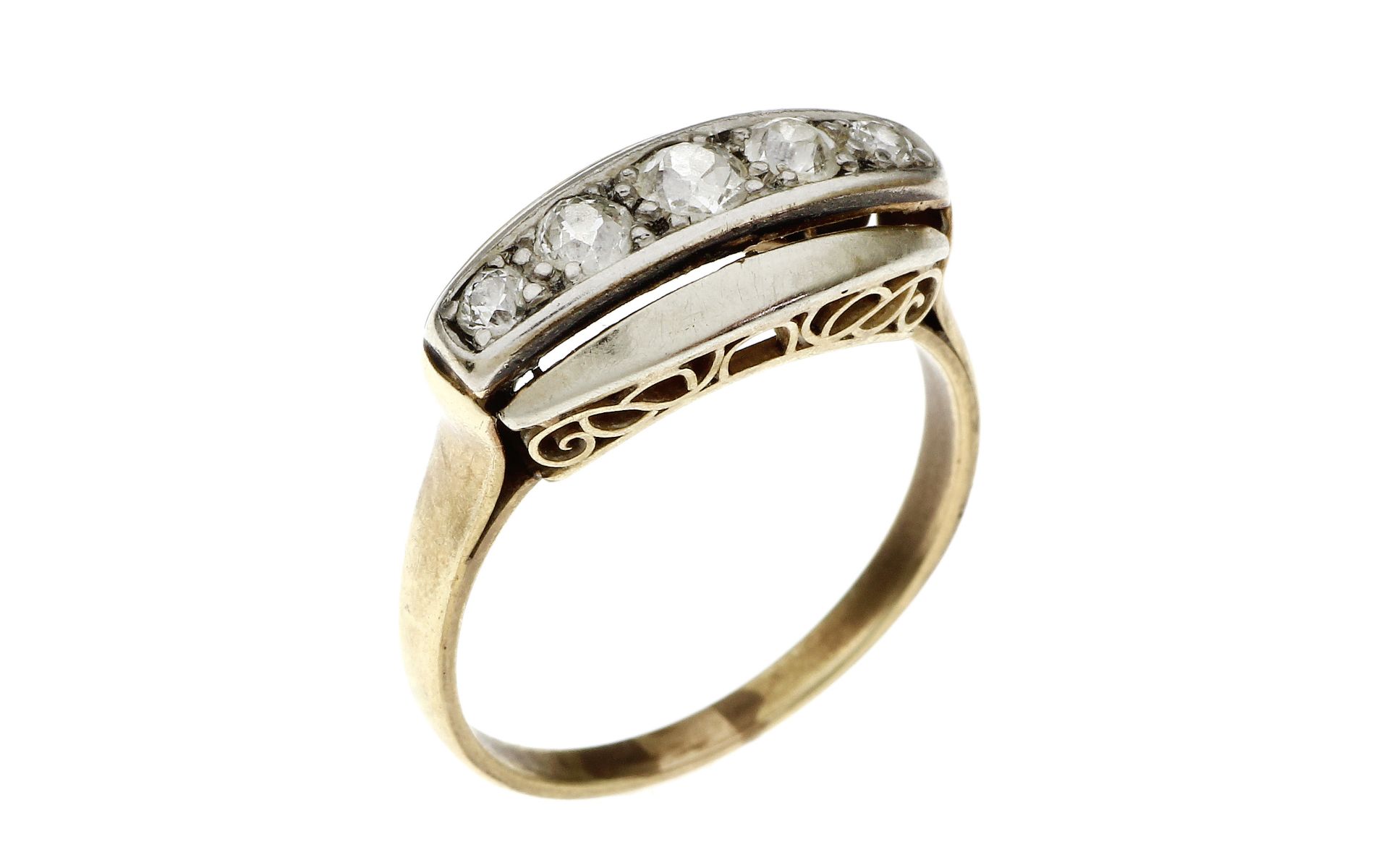 Ring 3.25g 585/- Gelbgold und Weissgold mit 5 Diamanten zus. ca. 0.50 ct. H/si-pi. Ringgroesse ca. 5