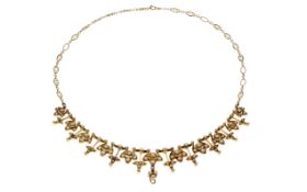 Collier 25.79g 750/- Gelbgold mit Perlen. Laenge ca. 43 cm