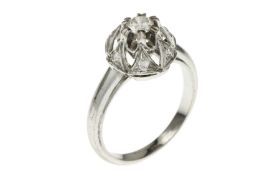 Ring 5.47g 750/- Weissgold mit 7 Diamanten zus. ca. 0.37 ct.. Ringgroesse ca. 55