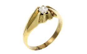 Ring 5.29g 585/- Gelbgold mit Diamant ca. 0.25 ct.. Ringgroesse ca. 60