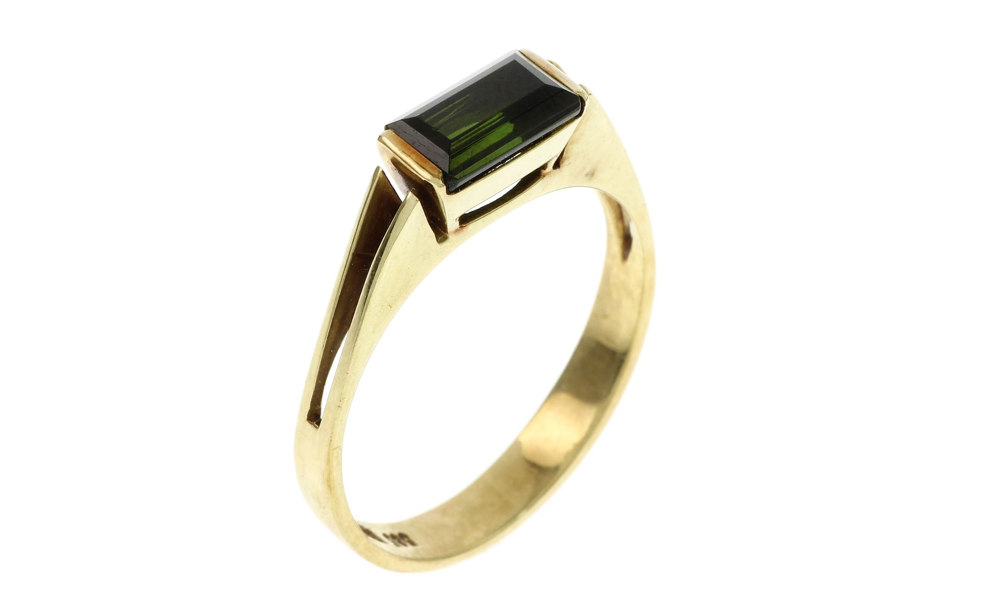 Ring 3.37g 585/- Gelbgold mit Turmalin. Ringgroesse ca. 57