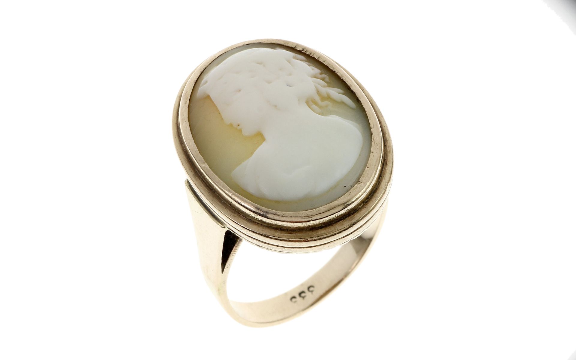 Ring 6.73g 333/- Rotgold mit Gemme. Ringgroesse ca. 55