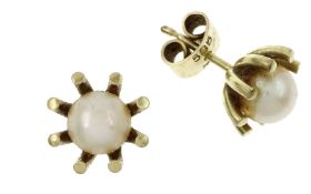 Ohrstecker 3.81g 585/- Gelbgold mit Perlen