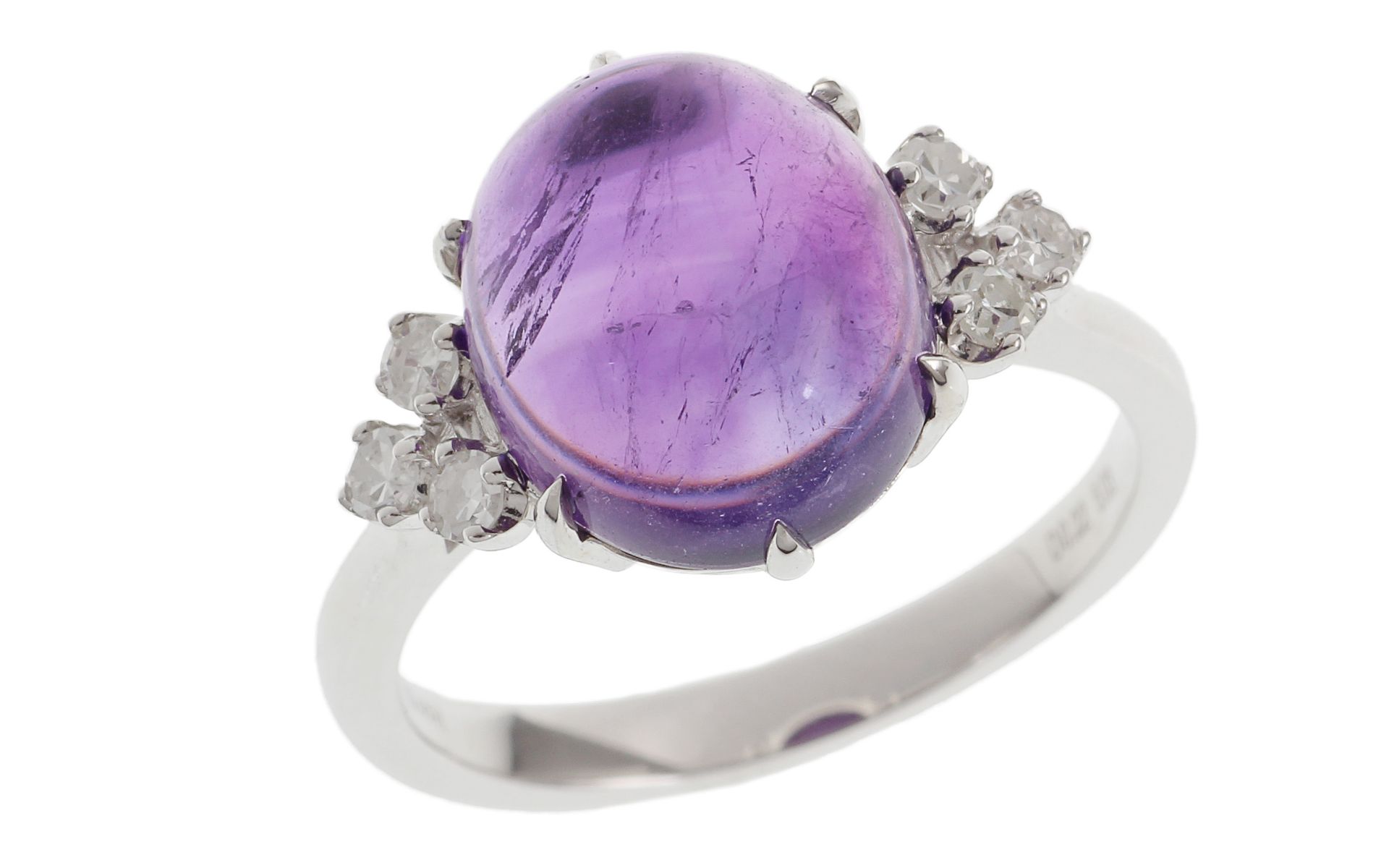 Ring mit Diamanten und Amethyst