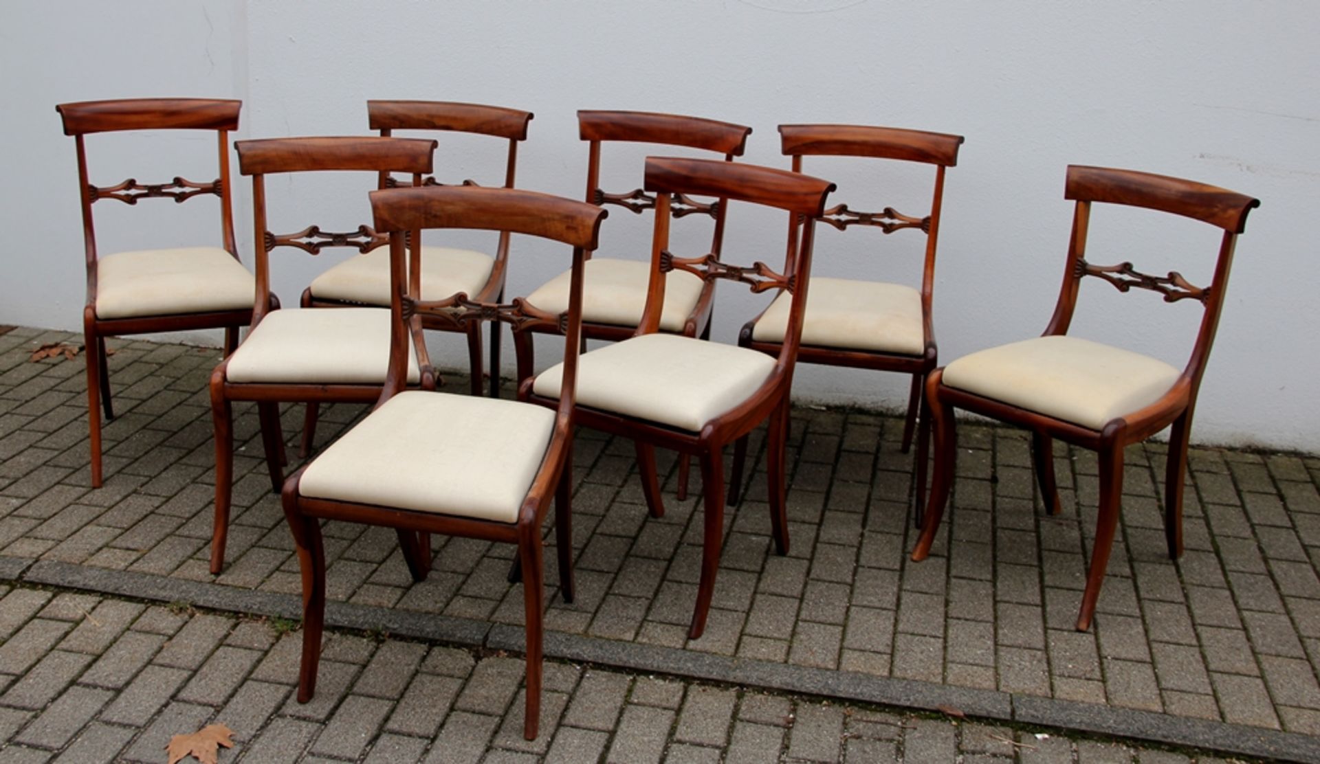 Satz Biedermeier-Stühle
