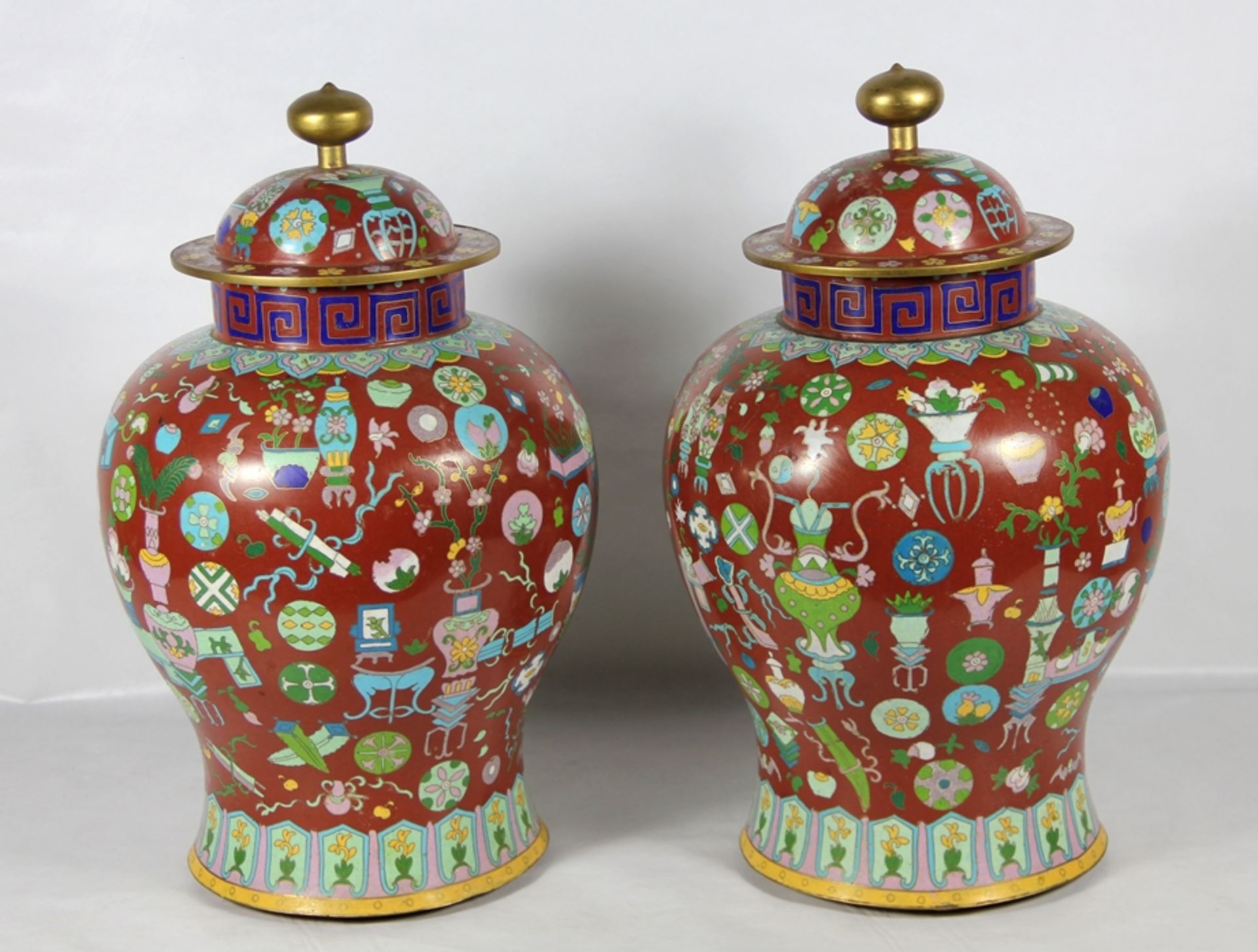 Paar Cloisonné-Vasen - Bild 2 aus 3
