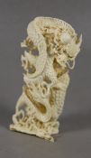 chines. Drachenskulptur