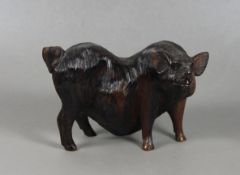 Holzskulptur Schwein