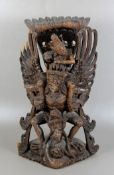 Garuda-Skulptur