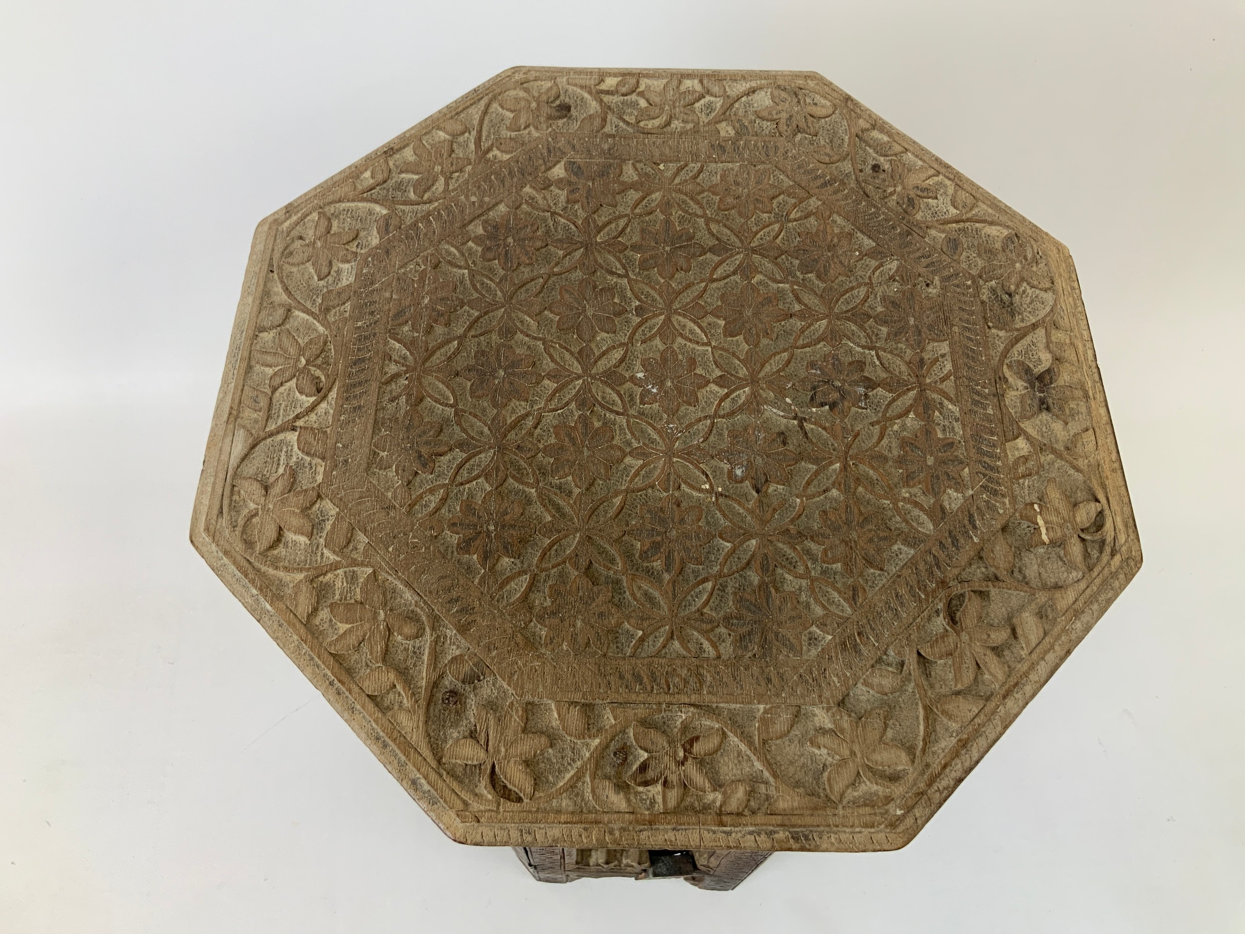 Small Carved Table - 34cm H - Image 2 of 3