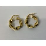 Pair of 18ct Gold Earrings - 4.8gms