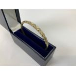 9ct Gold and Diamond Bangle - 9gms