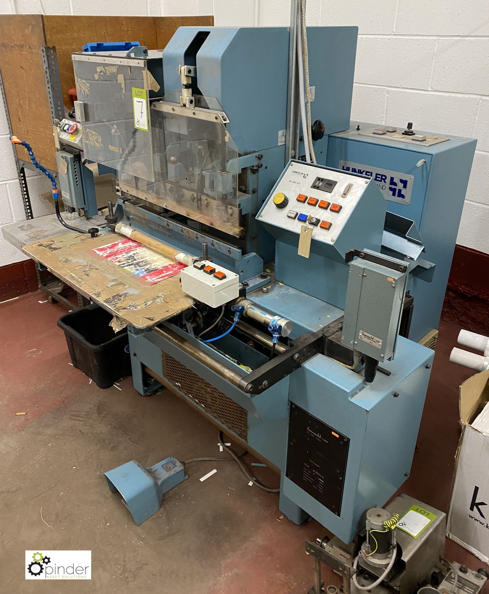 Hunkeler Re-Mat Step Index Cutting Machine, serial number 52216/1, 240volts, with 2 colour print - Image 6 of 38