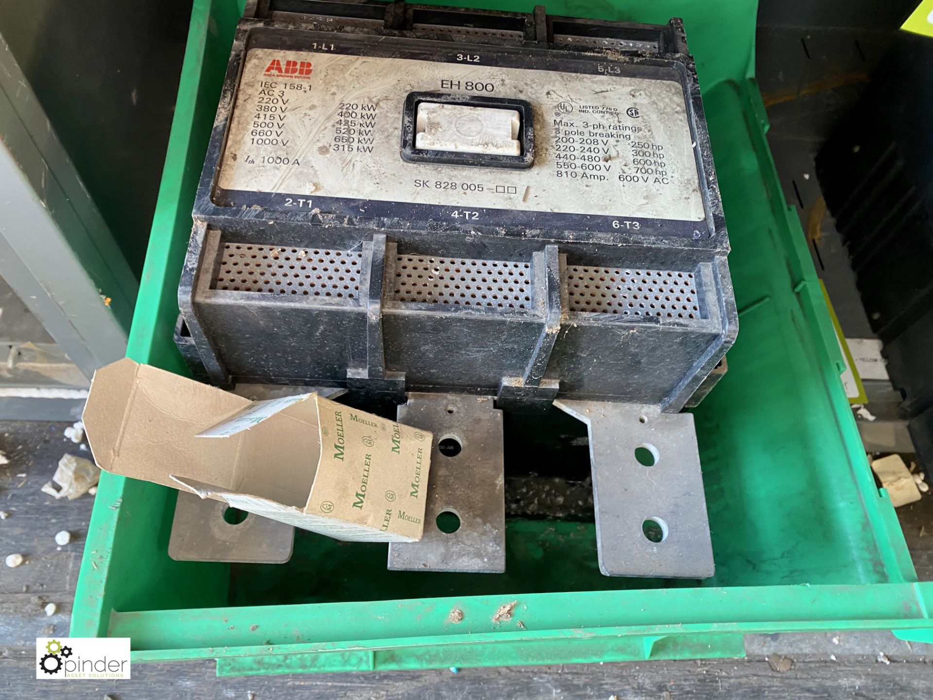 ABB EH800 Circuit Breaker and Merlin Gerin C801L Circuit Breaker (container 1) (please note there is - Image 2 of 5