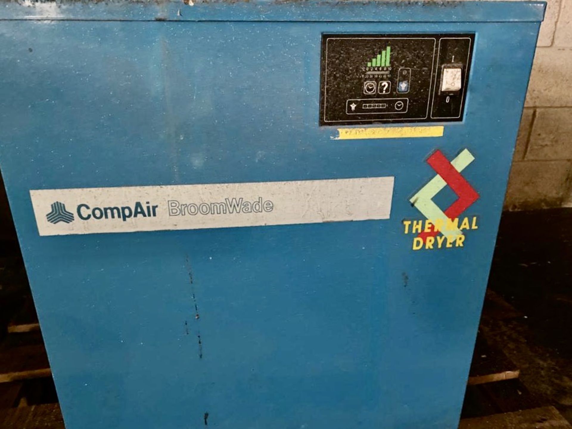 Compair Broomwade Cyclon III Packaged Air Compressor, 10bar, 149m³/min, serial number F162/1200, - Image 5 of 6