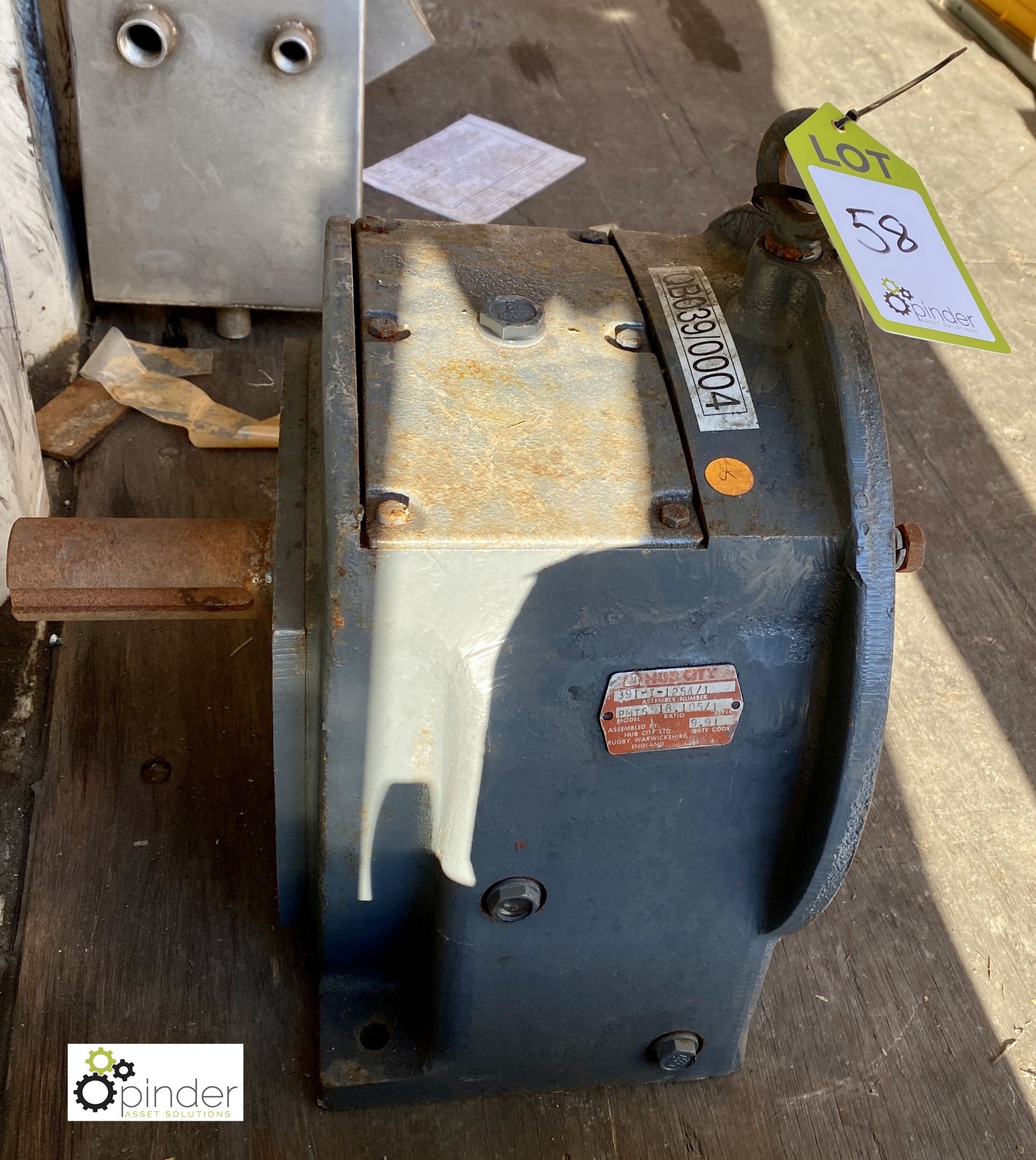 Hub City PMT5 Gearbox, ratio 18.105/1 (container 3) (please note there is a lift out fee of £5 - Image 2 of 4