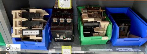 4 various Circuit Breakers and Fuse Switches (container 1) (please note there is a lift out fee