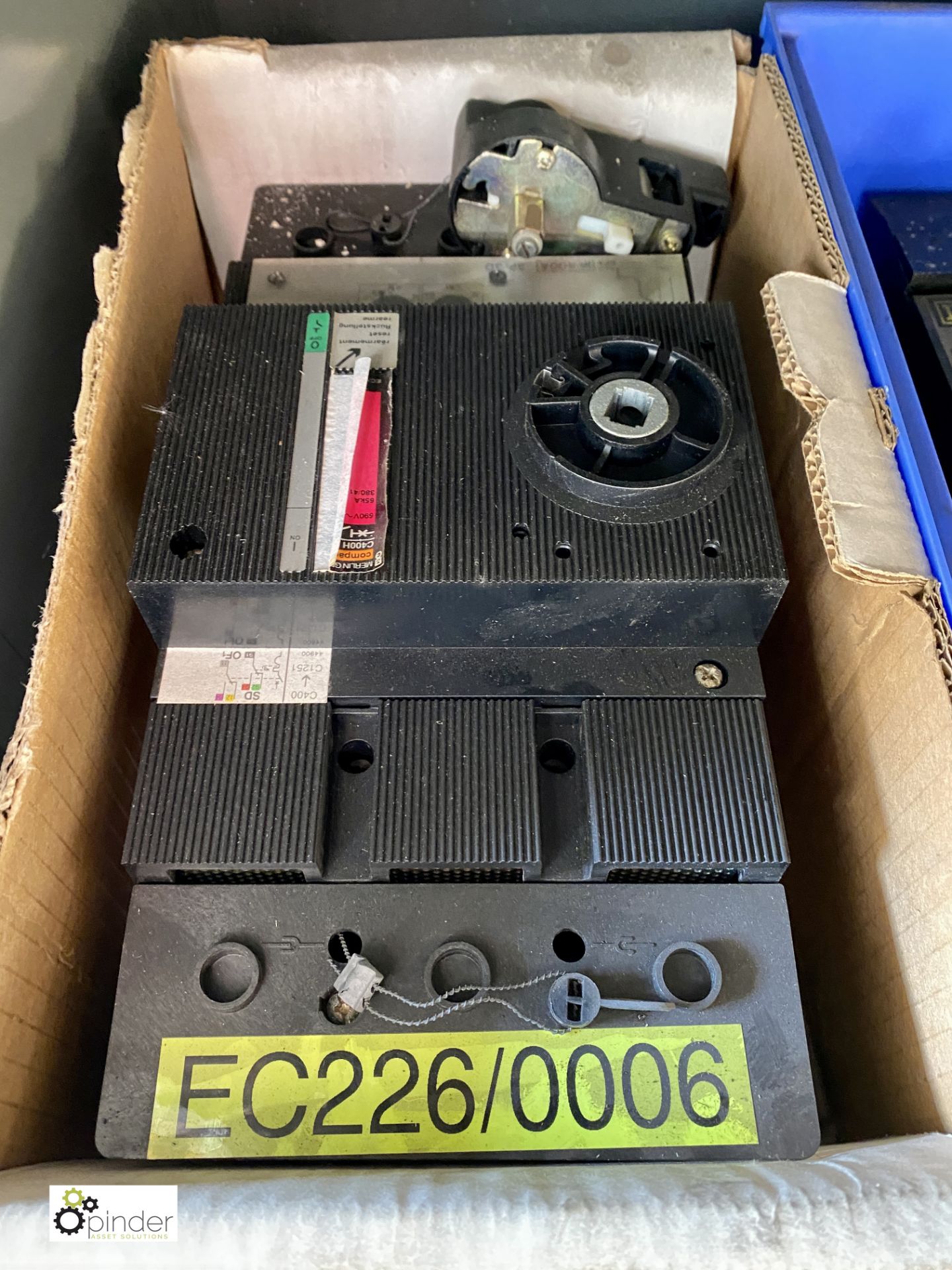 Merlin Gerin C400H ST Circuit Breaker, Square D KH36175 Circuit Breaker and Moeller NZM9-315 Circuit - Image 2 of 7