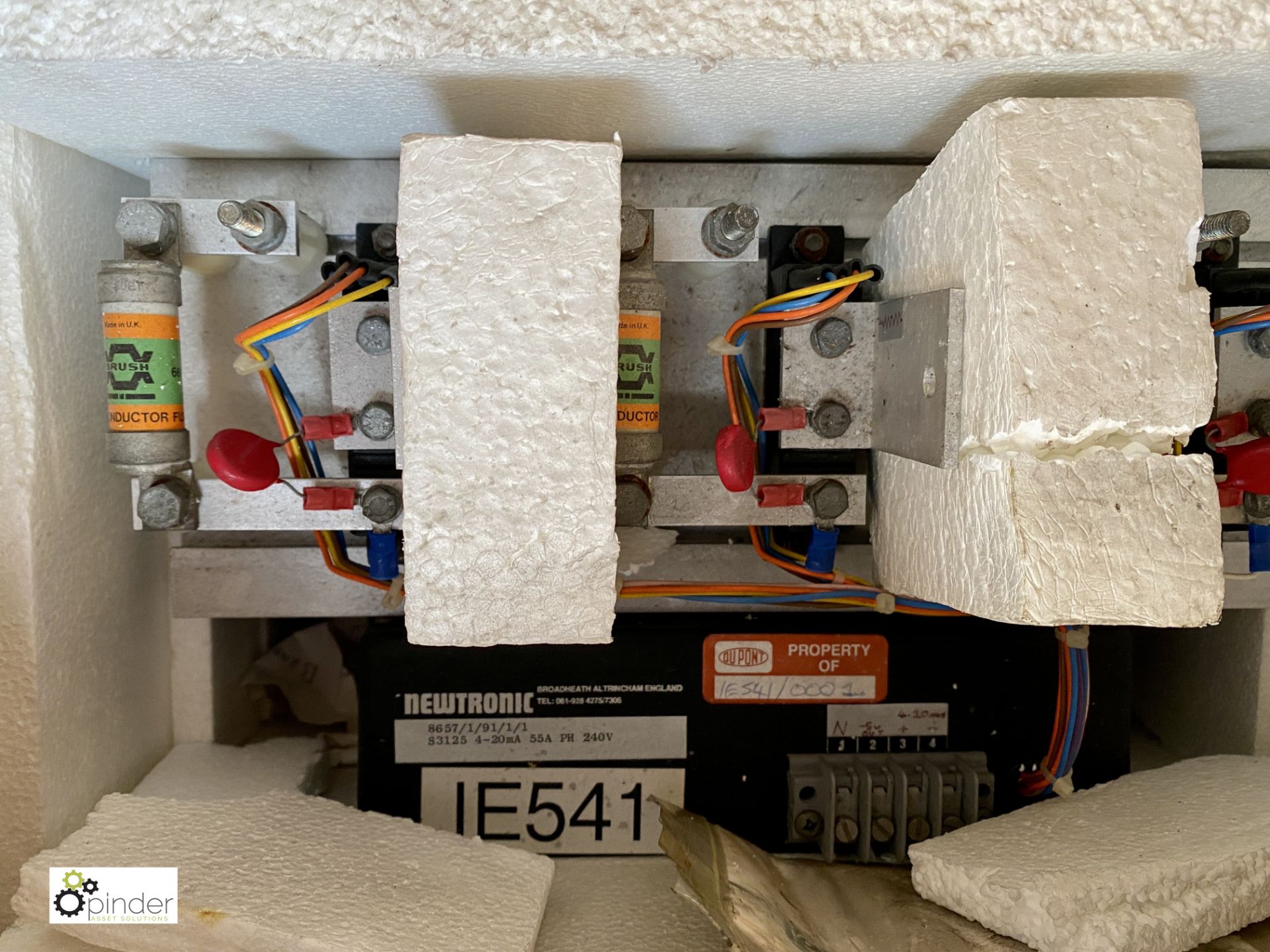 Newtronic 8657-1-91-1-1 Circuit Breaker (container 1) (please note there is a lift out fee of £5 - Image 3 of 3