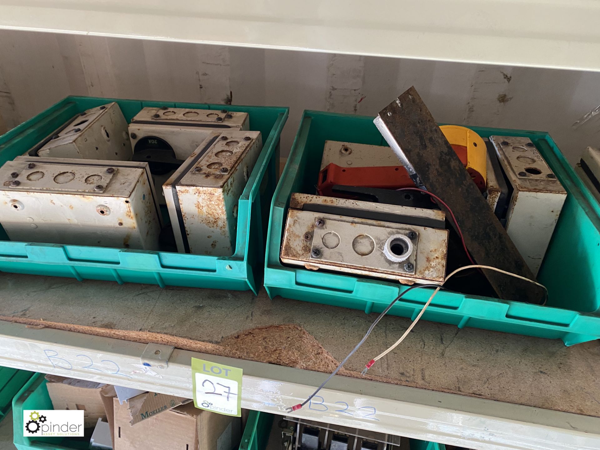 Quantity various Fuse Switches, Circuit Breakers and Isolation Boxes, to 4-shelf rack (container - Image 6 of 13