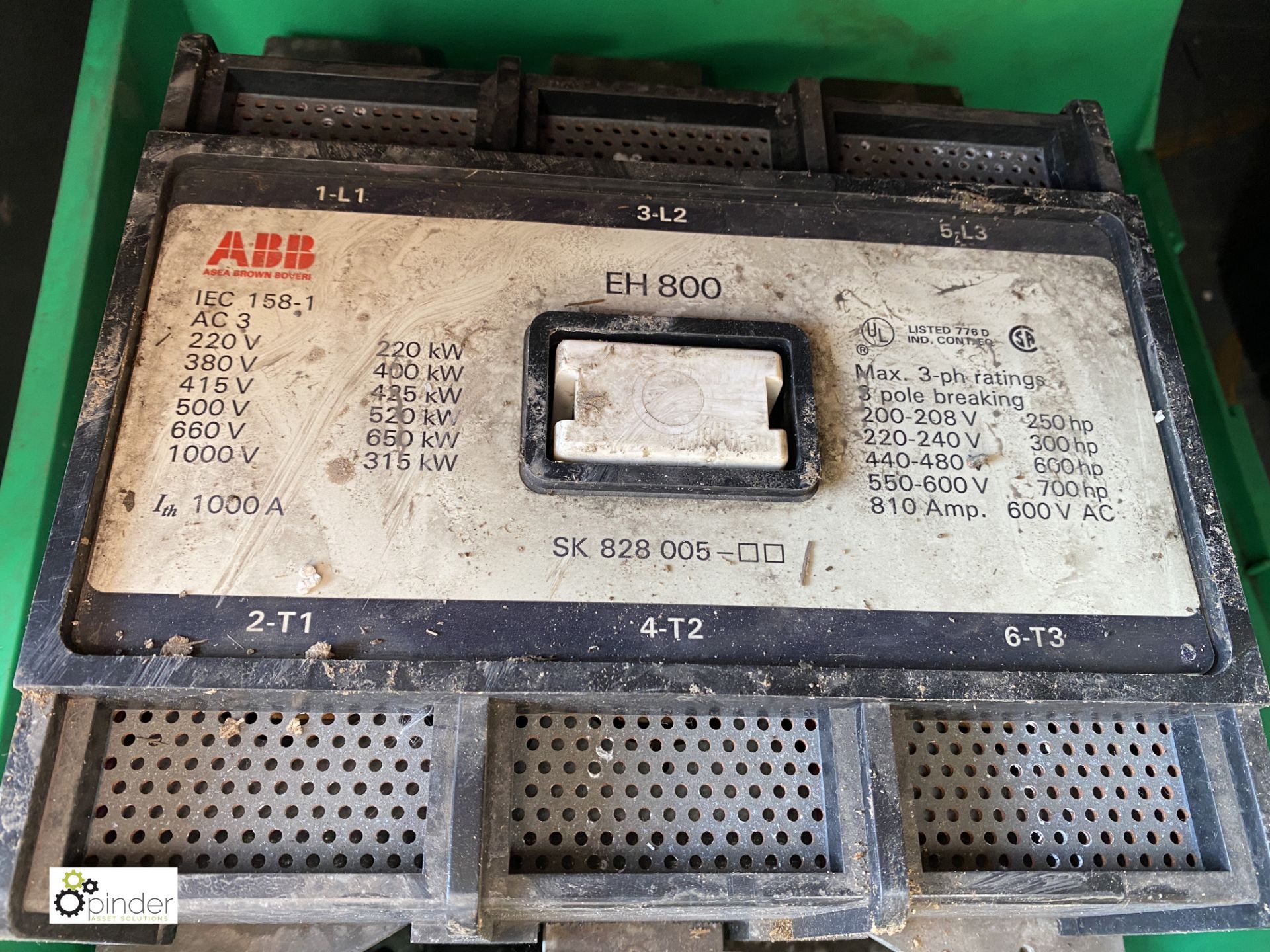 ABB EH800 Circuit Breaker and Merlin Gerin C801L Circuit Breaker (container 1) (please note there is - Image 3 of 5