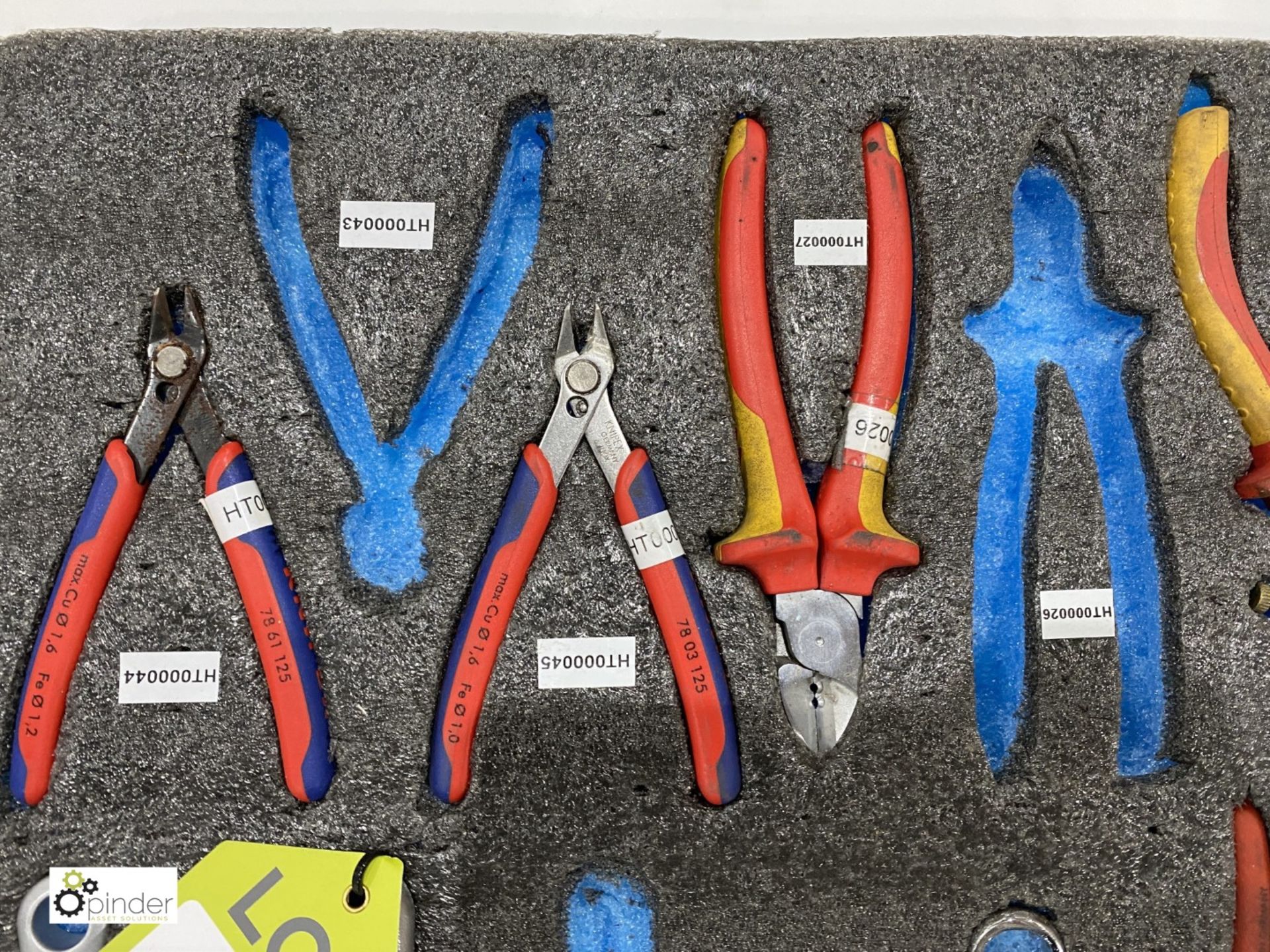 6 various Cable Snips, 2 Pipe Wrenches and 3 Spanners - Image 2 of 5