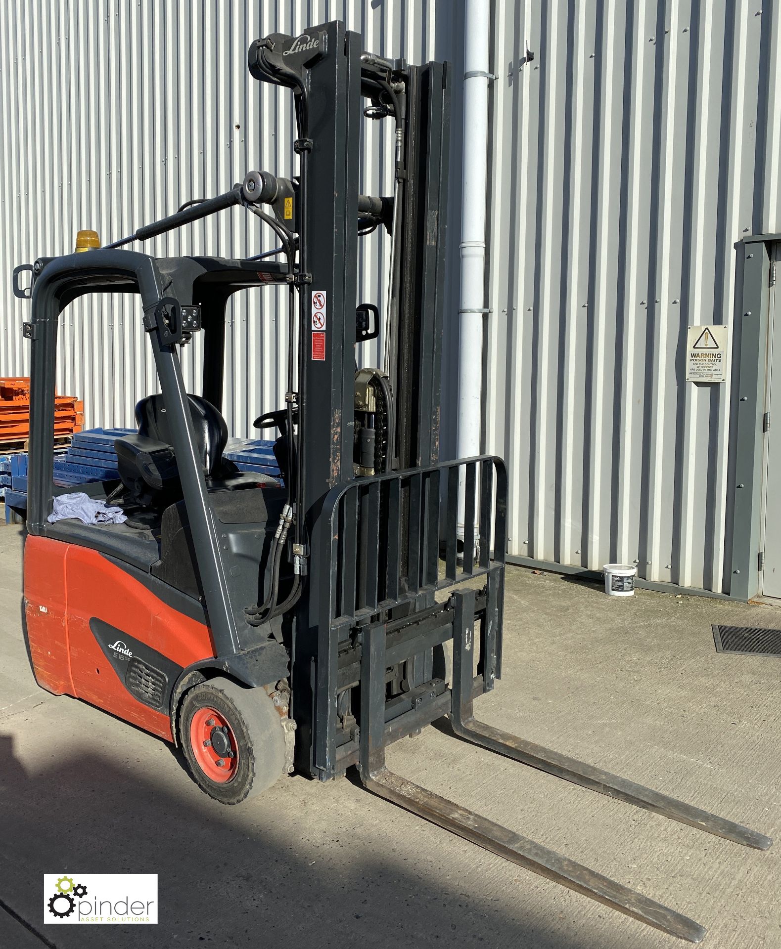 Linde E16 Evo 3-wheel electric Forklift Truck, 1600kg capacity, duplex clear view mast, closed