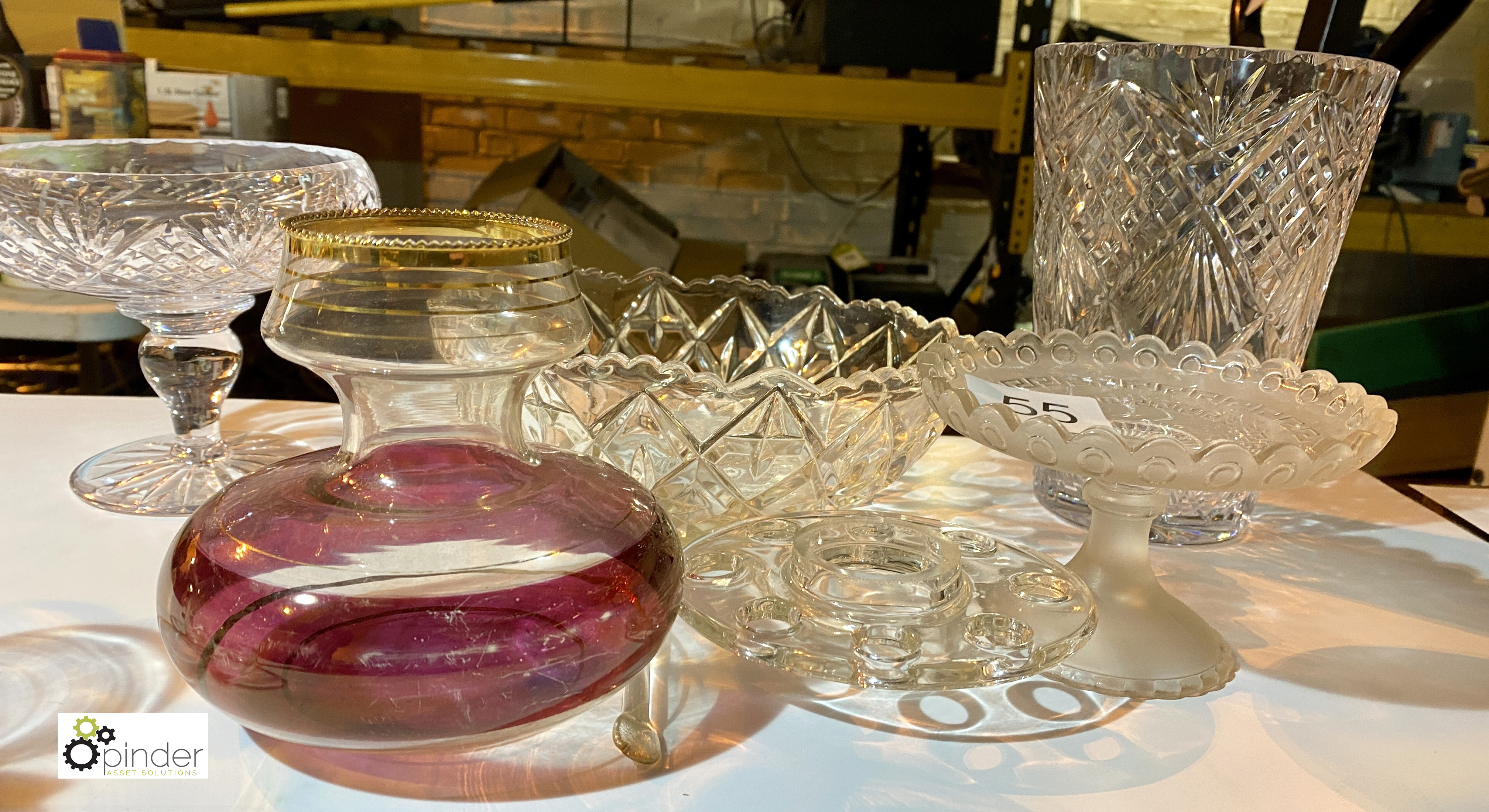 Quantity Cut and Glassware including vase, bowls, etc (location: Wakefield / collection: Monday 7 - Image 3 of 4