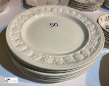 6 Dinner Plates by Royal Worcester (location: Wakefield / collection: Monday 7 March)
