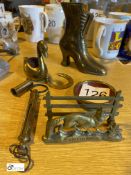 7 pieces Brassware including ladies shoe, scale, swan, horse shoe, etc (location: Wakefield /