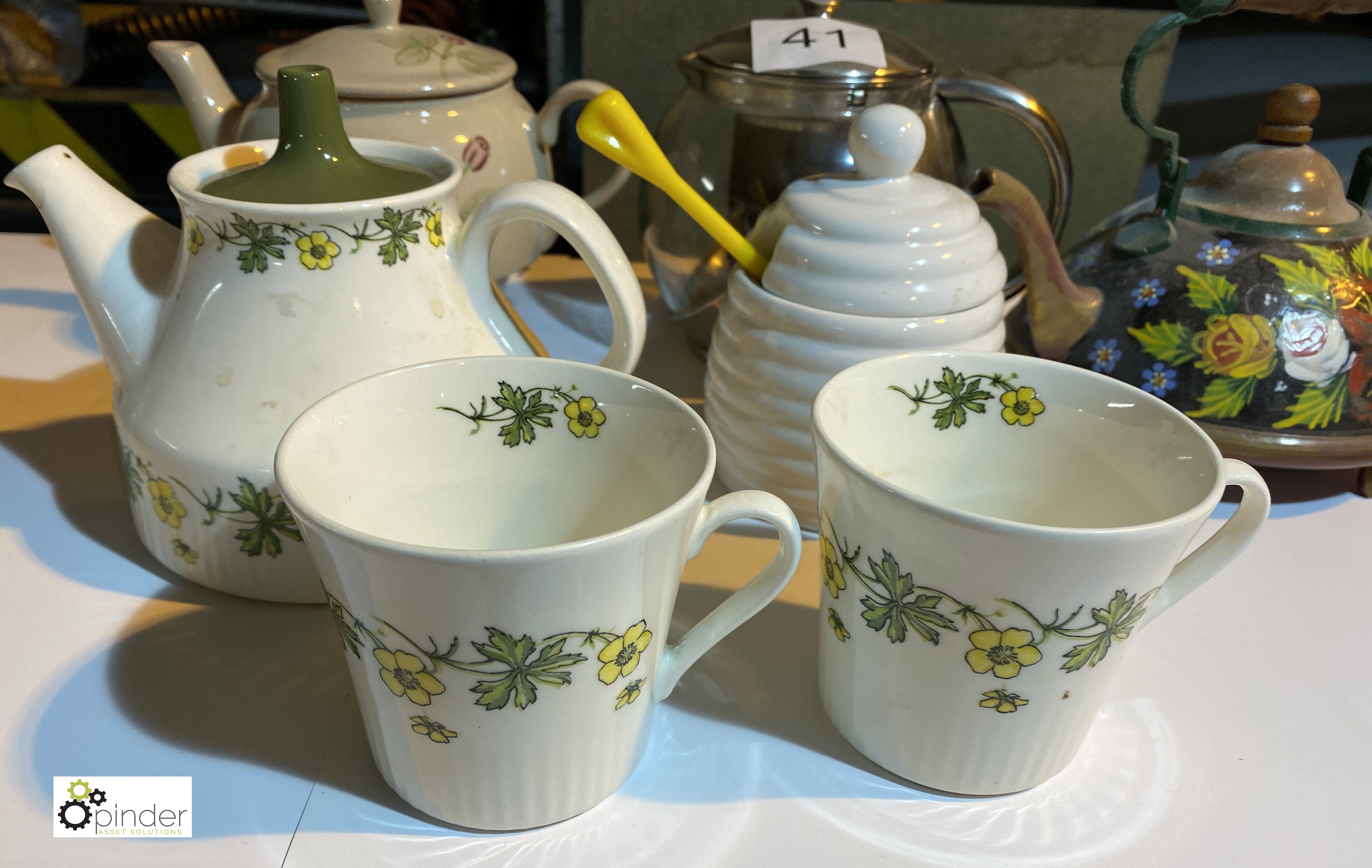 5 various Teapots, Honey Pot and 2 Cups (location: Wakefield / collection: Monday 7 March) - Image 3 of 4