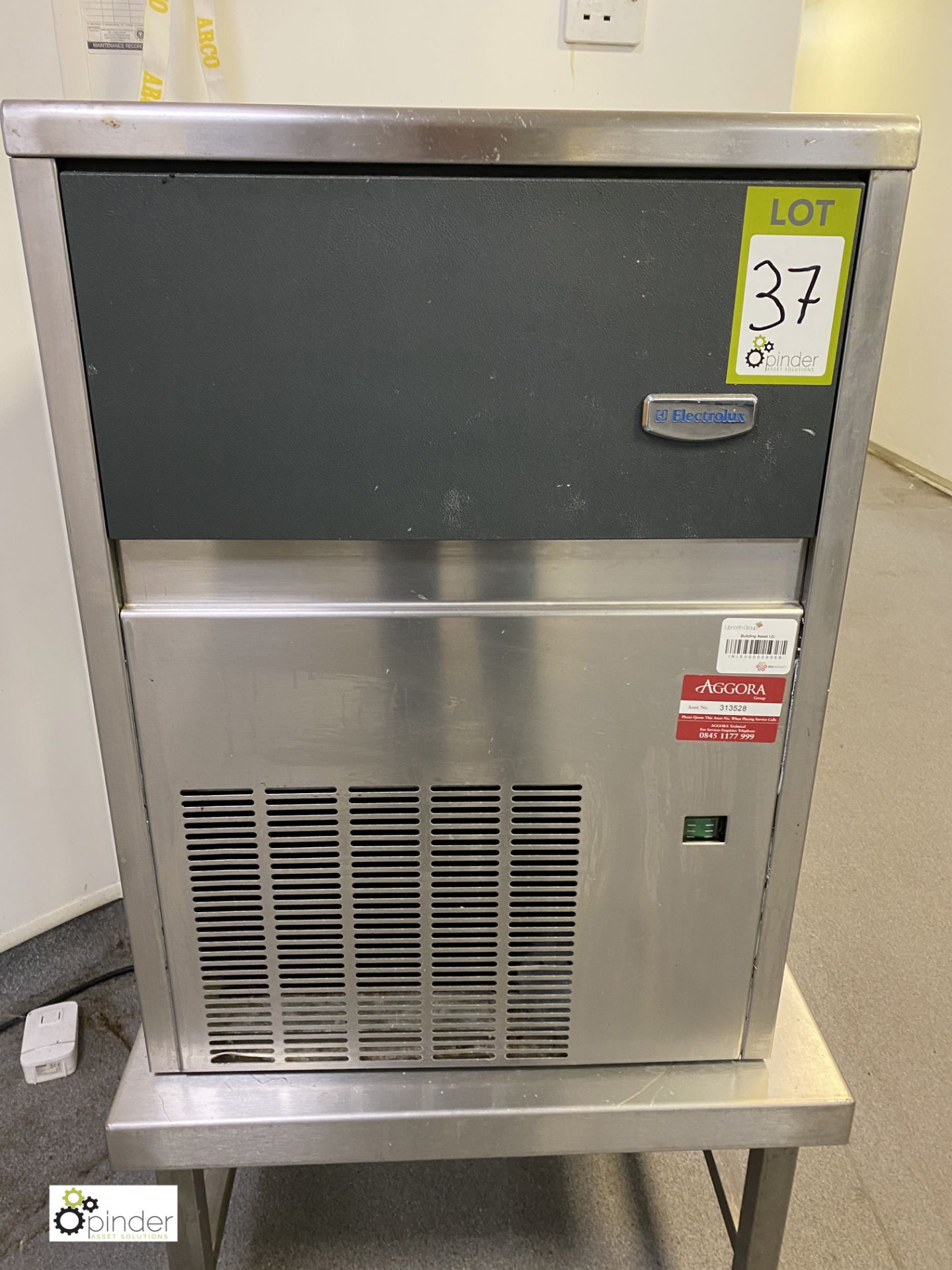 Electrolux stainless steel Ice Maker, 240volts, 500mm x 580mm x 685mm, with stainless steel stand ( - Image 2 of 4