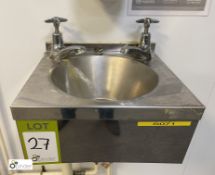 Stainless steel Hand Wash Basin, 305mm x 265mm (located in Main Kitchen)