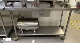 Mobile stainless steel Preparation Table, 1500mm x 600mm x 900mm, with rear lip, under shelf and