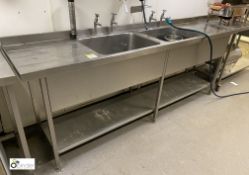 Stainless steel double bowl Sink, 2400mm x 600mm x 900mm, with left and right hand drainers and