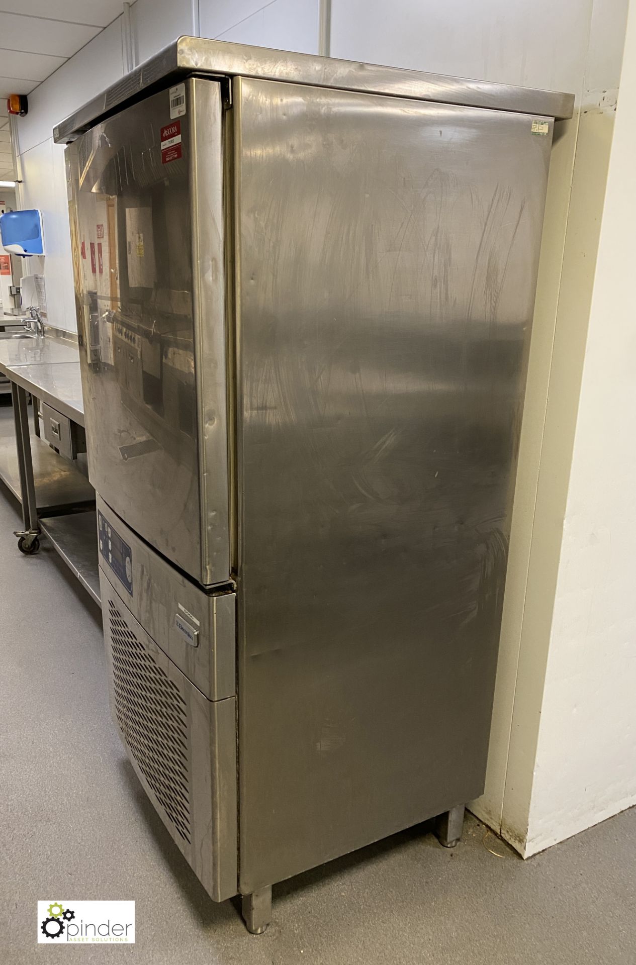 Electrolux stainless steel Blast Freezer/Chiller (located in Main Kitchen) - Image 4 of 4