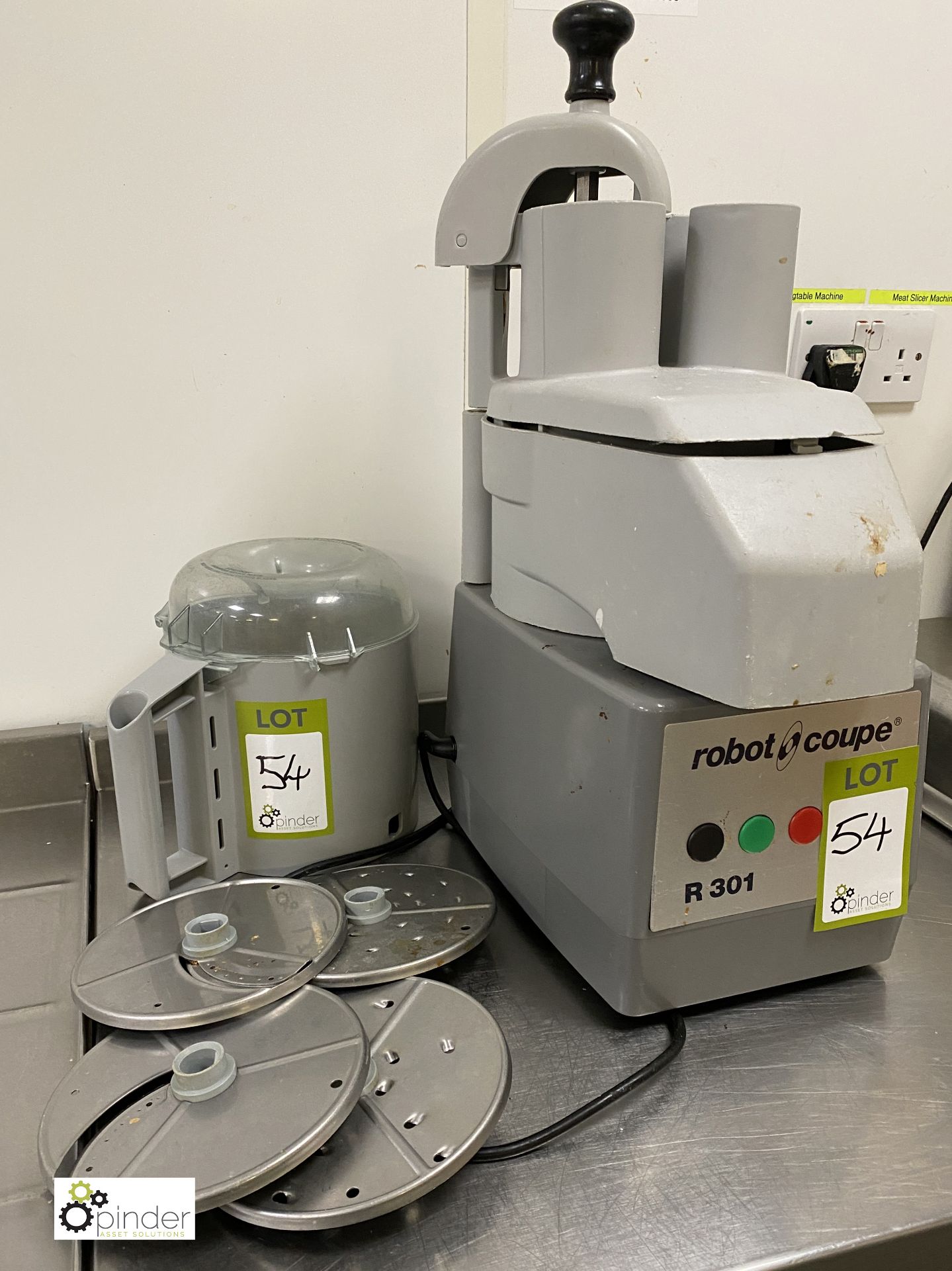 Robot Coupe R301 Commercial Food Processor, 240volts, with mixer, 4 various grates/slices (located