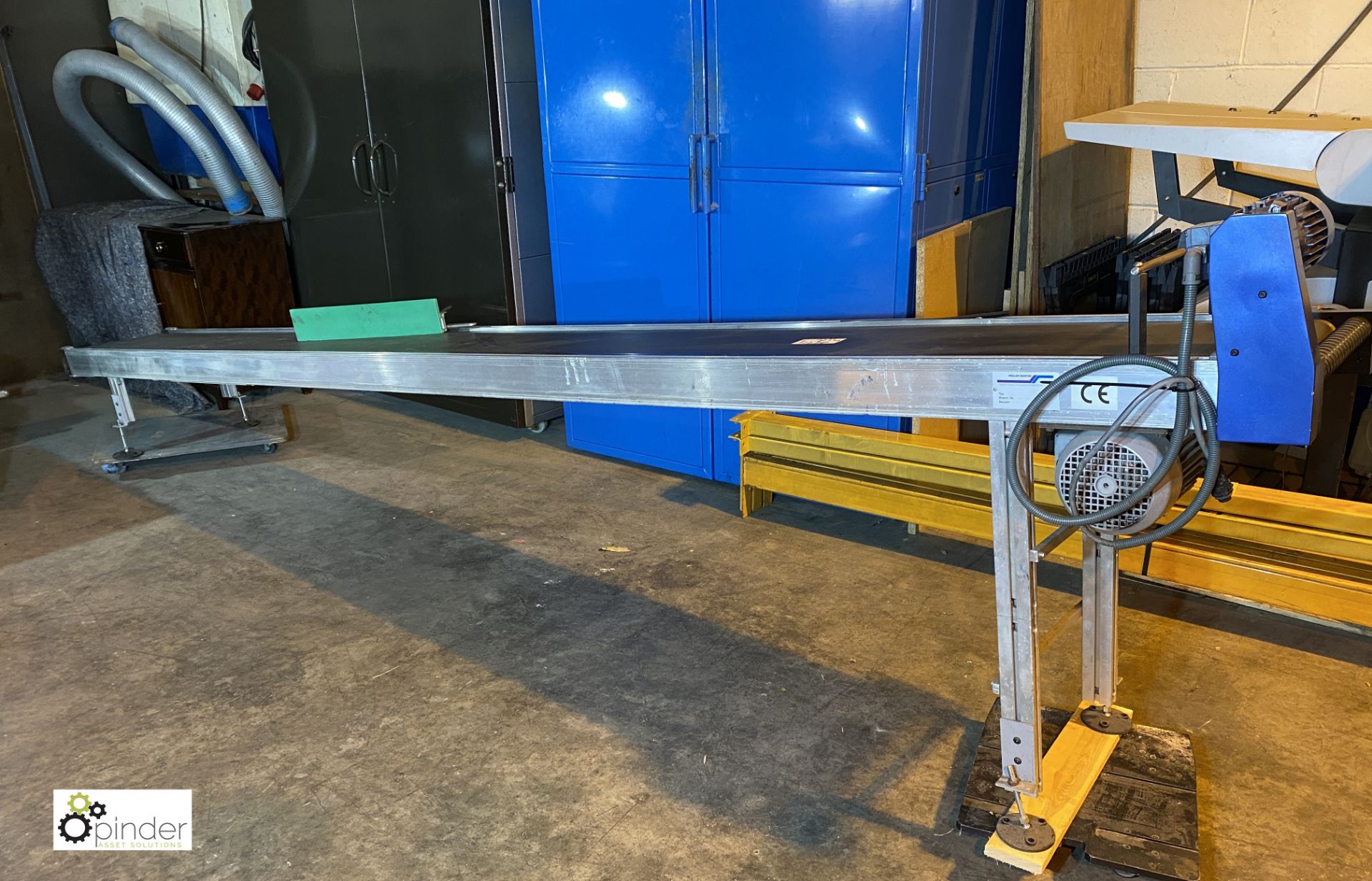 Muller Martini 3520 powered Belt Conveyor, 4110mm x 300mm (please note there is a lift out fee of £ - Image 2 of 6