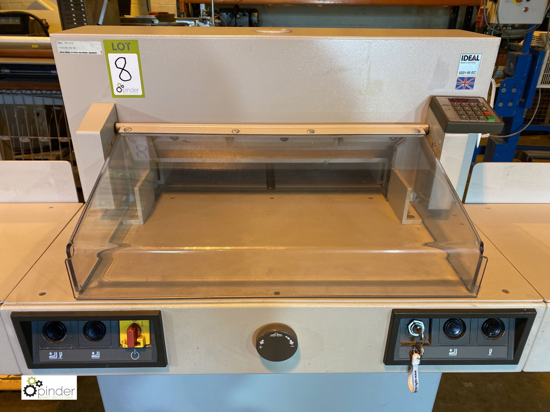 Ideal 5221-95EC Guillotine, 52cm, 240volts, serial number 5221-9049, with 11 cutting sticks, - Image 3 of 10