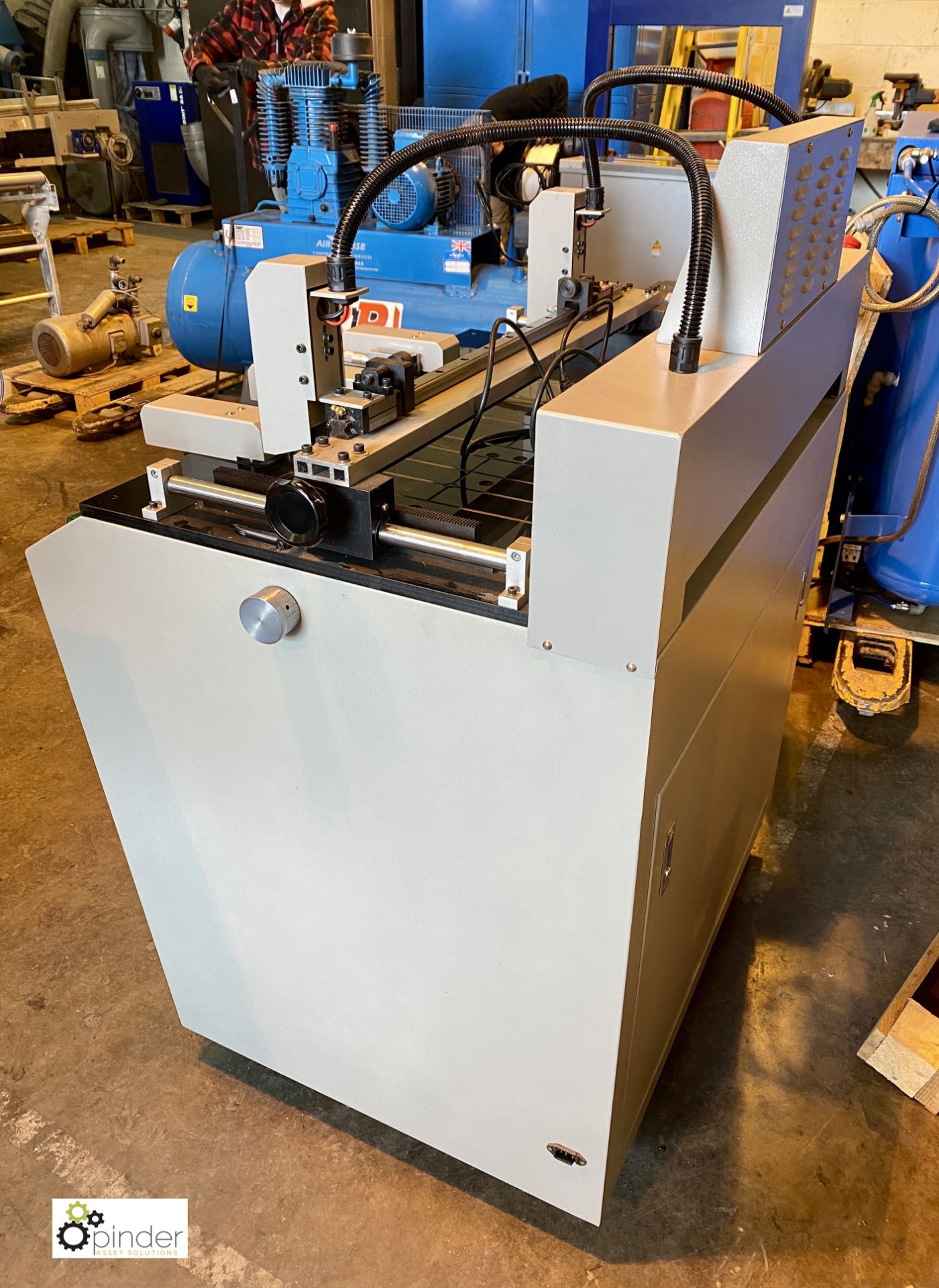 Gronhi GH52V Cross Locking Auto Plate Punch, 240volts, year 2011 (please note there is a lift out - Image 6 of 10