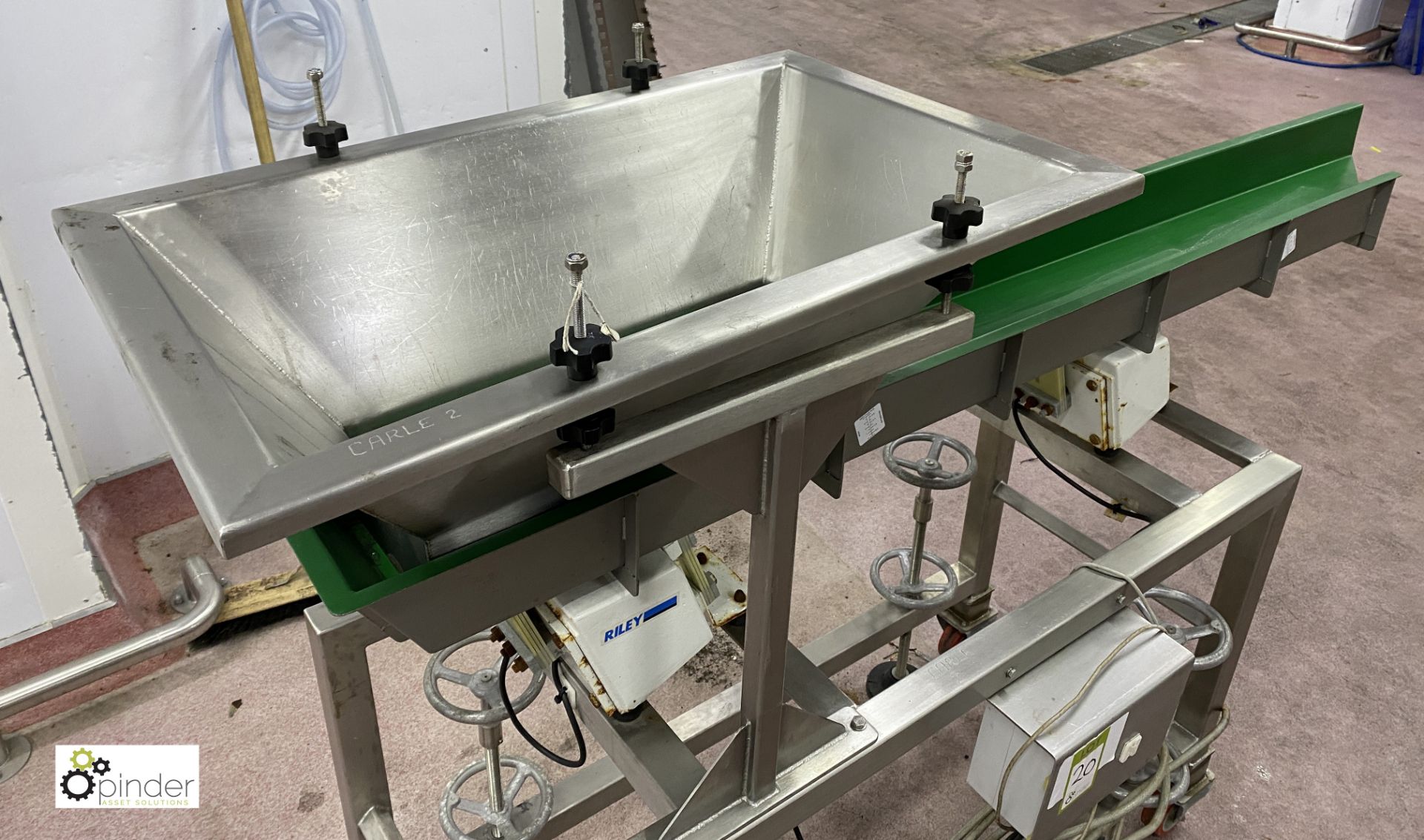 Riley Automation stainless steel mobile Vibratory Feed, chute size 2000mm x 200mm, 240volts ( - Image 6 of 8
