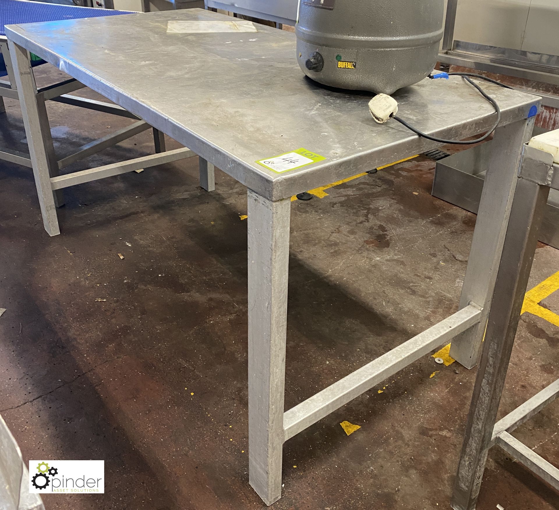 Stainless steel Preparation Table, 1530mm x 770mm x 810mm (please note there is a lift out fee of £5