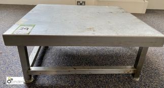 Stainless steel Stand, 650mm x 600mm x 280mm