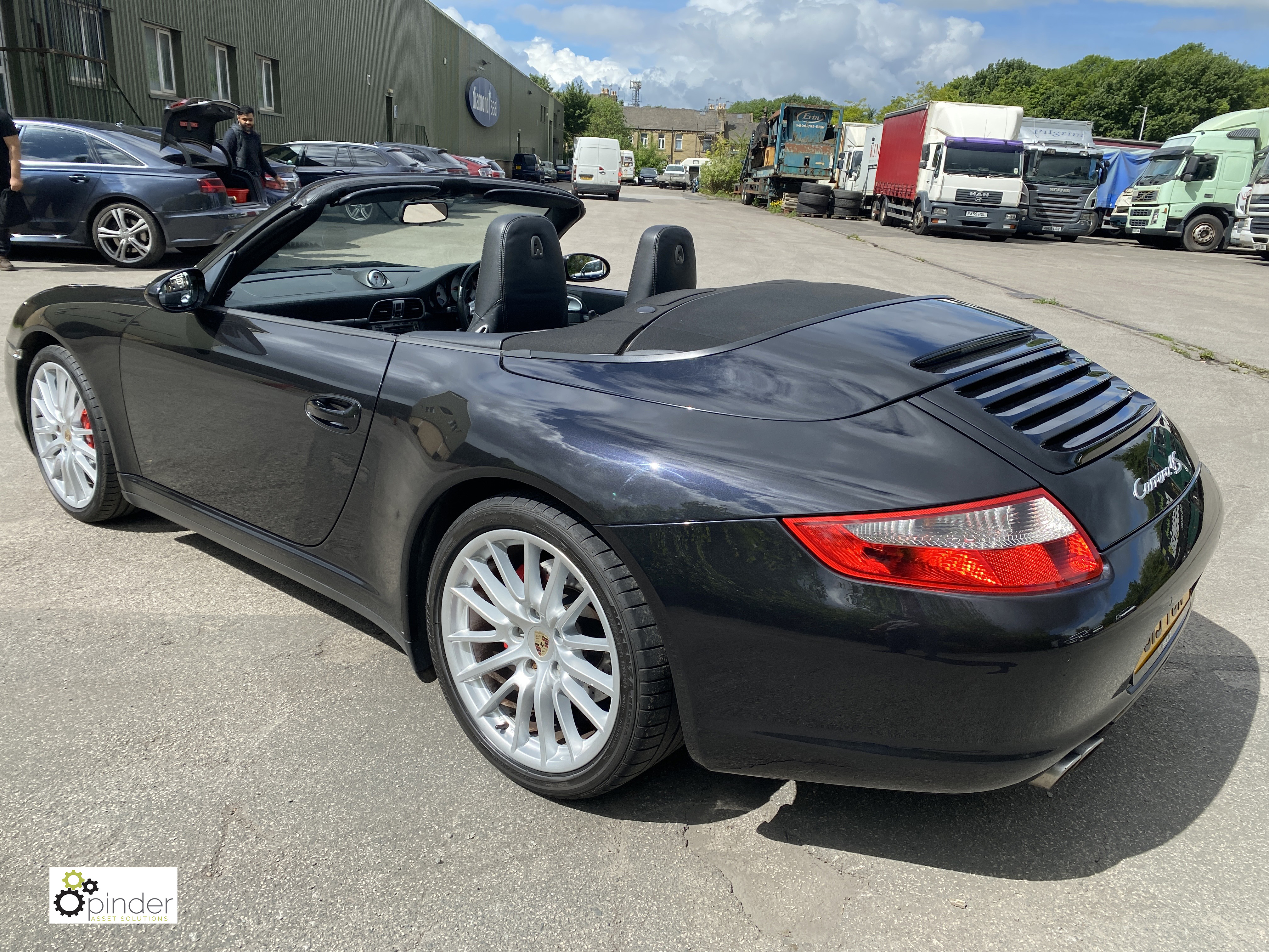 Porsche 911 (997) Carrera 4 S Convertible, 6-speed manual, black, Registration: LF06 CZE; Date of - Image 15 of 49