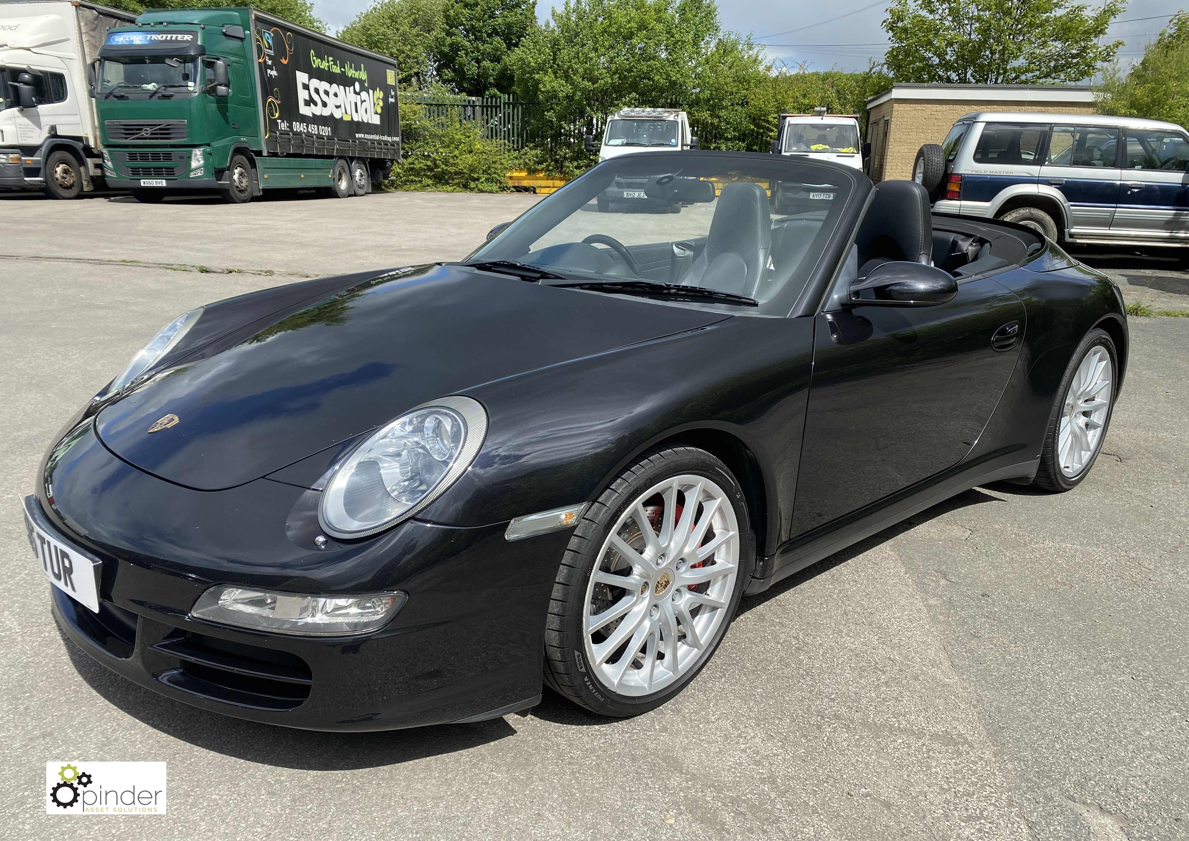 Porsche 911 (997) Carrera 4 S Convertible, 6-speed manual, black, Registration: LF06 CZE; Date of - Image 14 of 49